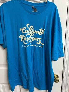7brew Cultivate Kindness Tee